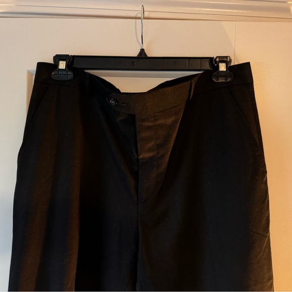 Stafford Classic Fit 38W x 30L - Picture 2 of 6